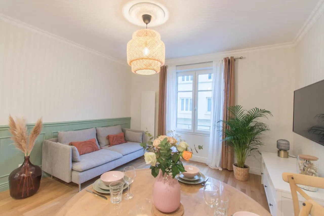 T3 Renove 10Min Gare Part Dieu - Quartier Typique Lyon Apartment